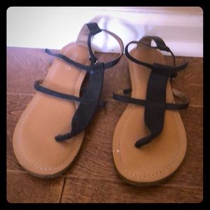 Black genuine Lester Sandals